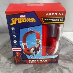 Marvel Spider-Man Kids Safe Headphones Volume Limiting Mic Ages 6+ New